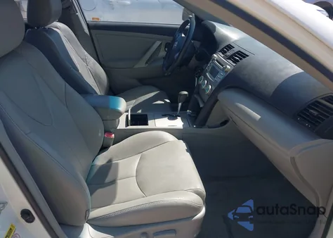 2009 Toyota Camry Se z USA, uszkodzony, nr VIN 4T1BE46K79U863664